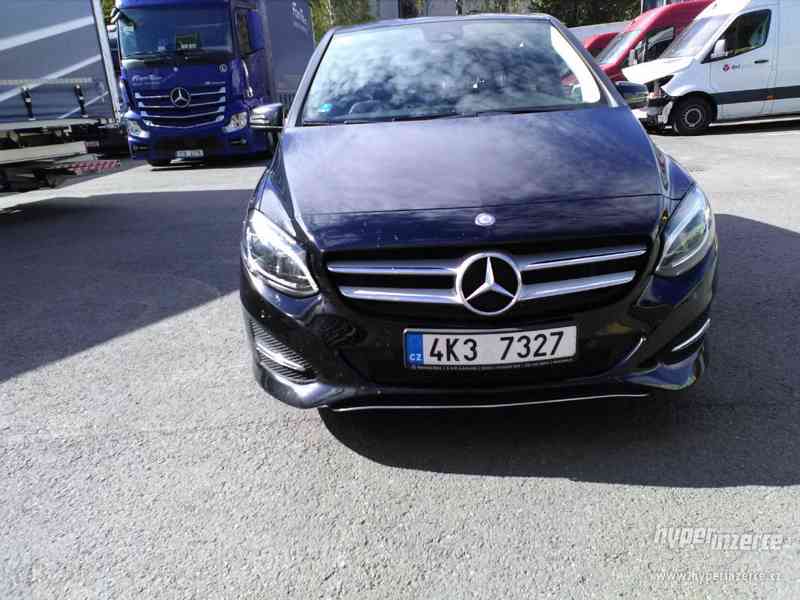 Mercedes-Benz B 200D - foto 4