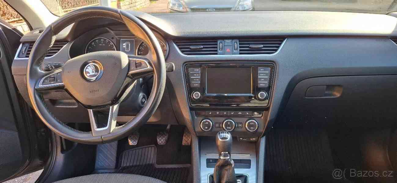 Škoda Octavia 2,0   III - foto 3