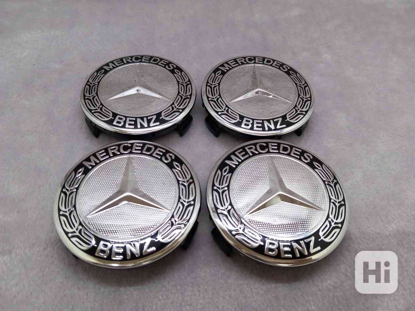 Středové krytky Mercedes Benz, 75mm, silver - foto 1