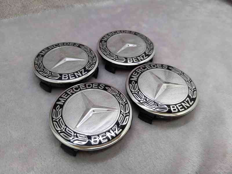 Středové krytky Mercedes Benz, 75mm, silver - foto 5