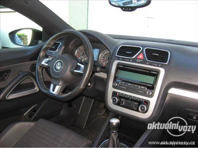 Volkswagen Scirocco 1.4, benzín, vyrobeno 2010 - foto 29