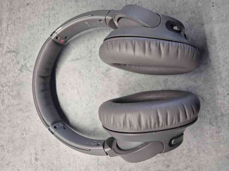 bezdrátová sluchátka SONY WH-CH700N TOP STAV! - foto 9