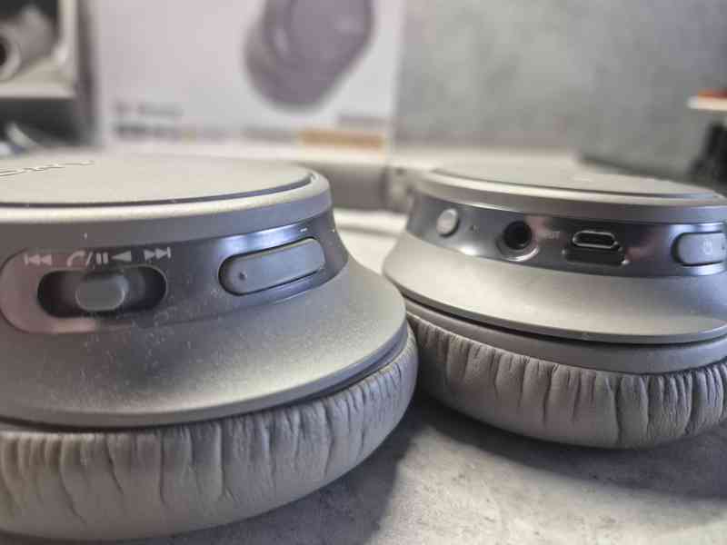 bezdrátová sluchátka SONY WH-CH700N TOP STAV! - foto 6