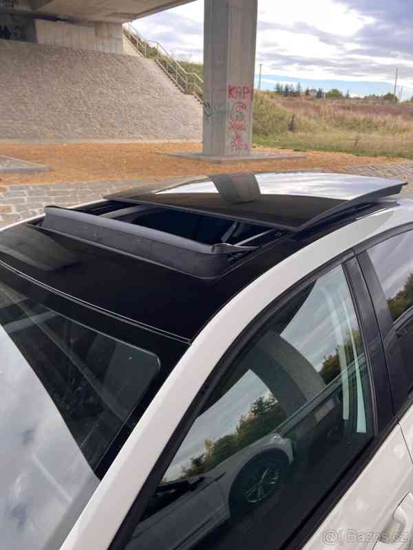 Škoda Octavia 1,4 TSI - foto 9