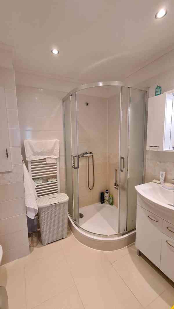 Byt 4+1 V Závětří Balkon 88m2 - foto 7