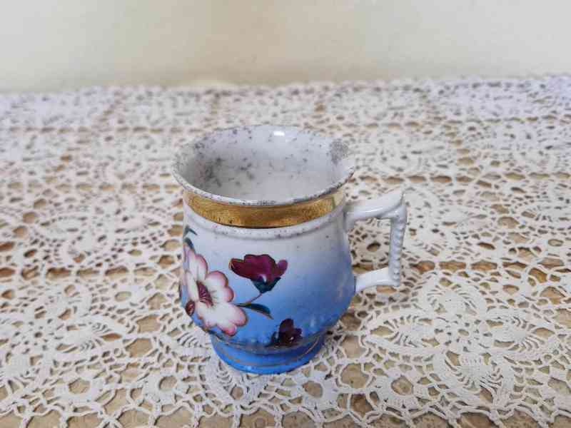 Sbírkový secesní porcelánový Hrnek Mušlák - foto 5