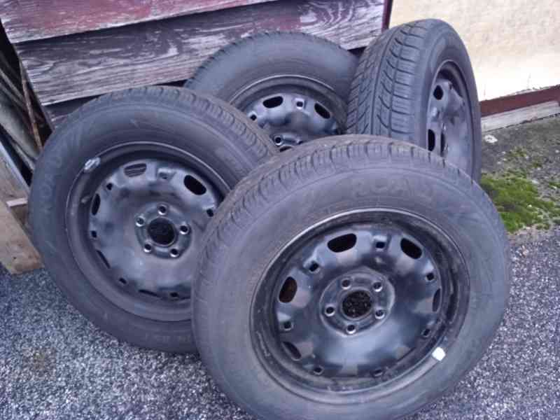 Prodám 4x letní pneu Sebring 165/70 R14 85T + 4x disky plech - foto 7