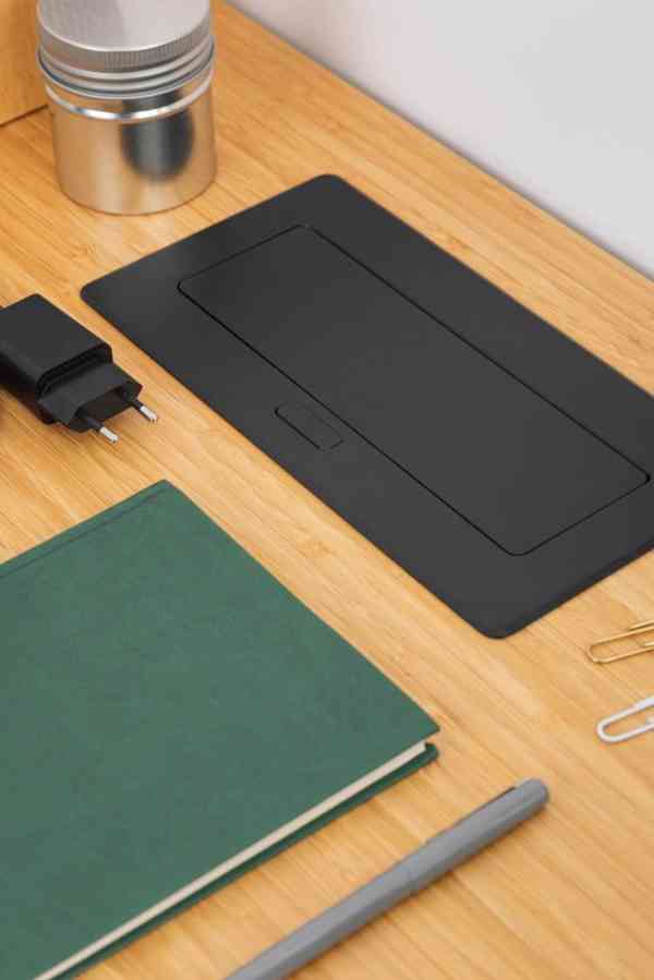 Výklopná zásuvka zapuštěná - foto 4