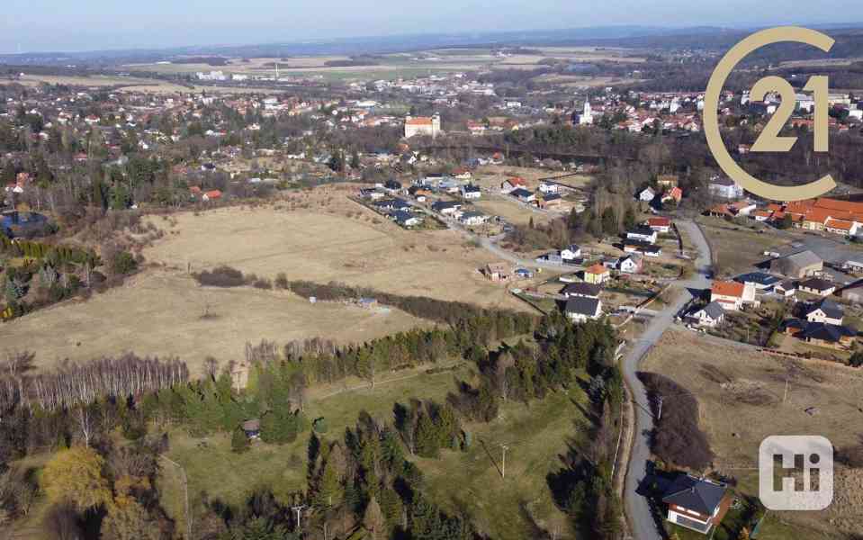 Pozemek o rozloze  5 320 m2 v obci Mníšek pod Brdy - foto 10