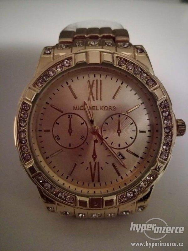 Dámské hodinky Michael Kors - zlaté - foto 1