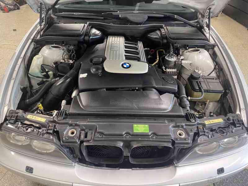 BMW 5 E39 - foto 5