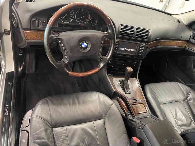 BMW 5 E39 - foto 13