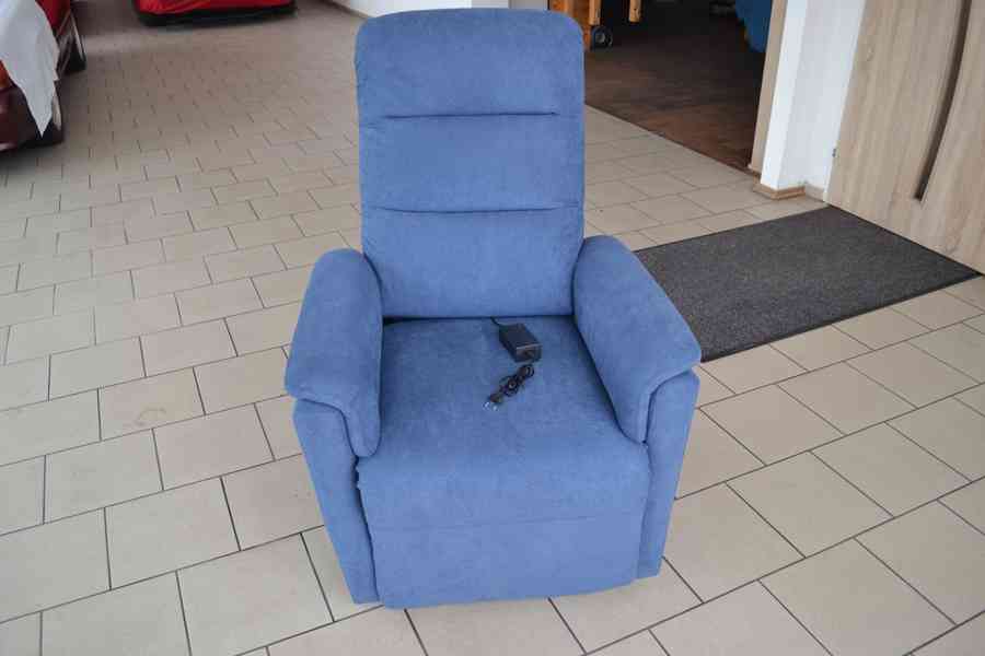 Polohovací elektrické křeslo - foto 2