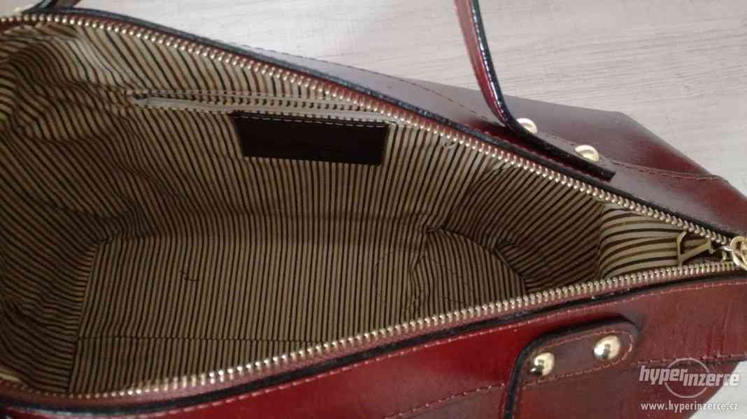 Nová kožená kabelka italské značky Tuscany Leather - foto 13