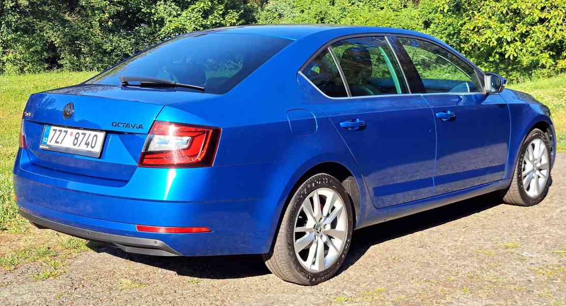 Škoda Octavia 3, Čr, po servisu, full LED světla, keyless. - foto 2