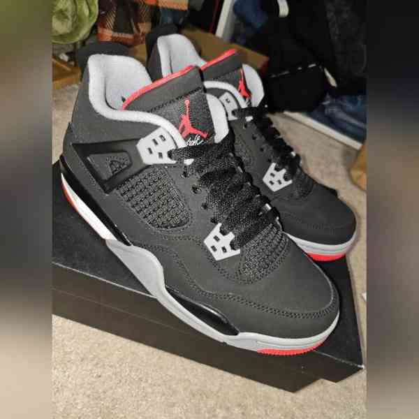 Nike Air Jordan 4  - foto 9