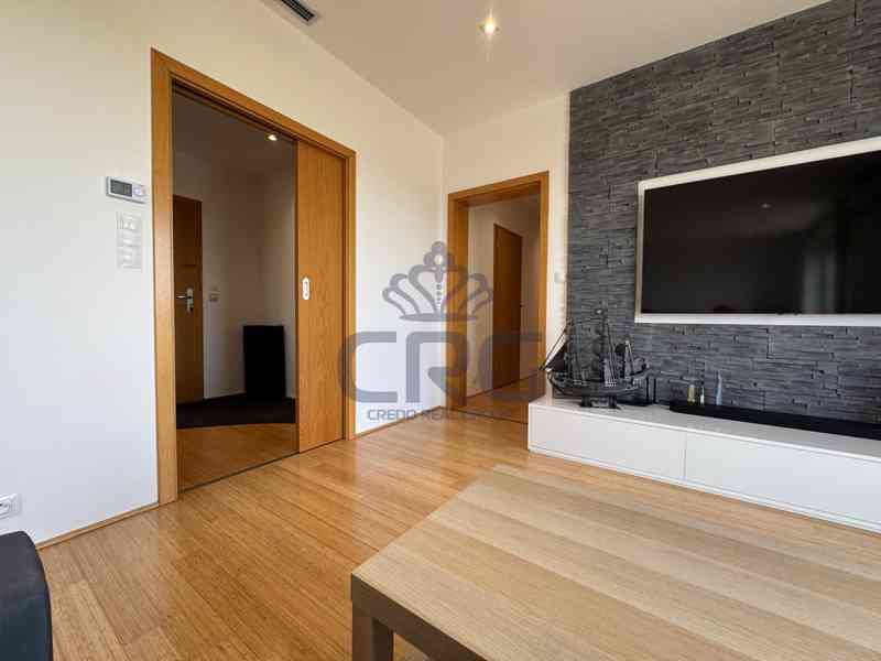 PRODEJ LUXUSNÍHO BYTU OV 3+KK/3+1 V POHOŘELICÍCH U BRNA - foto 8