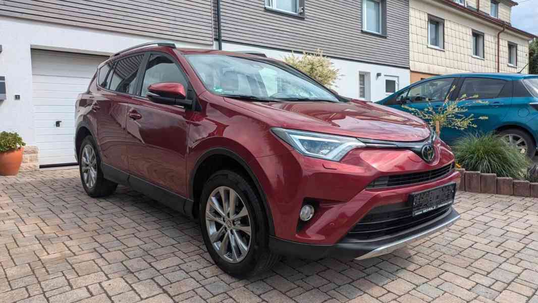 Toyota RAV 4 2,0i Team 4x4 benzín 112kw - foto 4