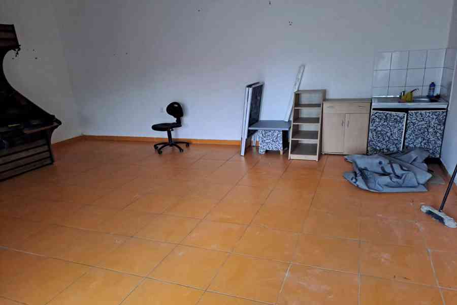 Pronájem obchodu Oslavany, Brno-venkov, 37m2 - foto 7