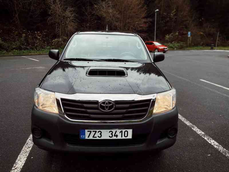Toyota Hilux 2,5XTRA CAB, 2014 najeto 101 000km - foto 1