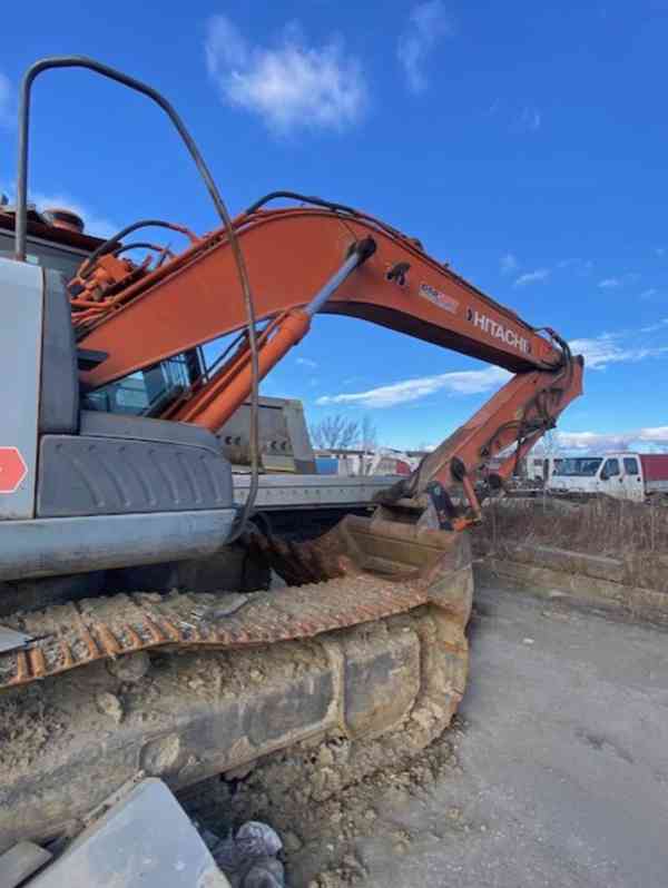 Hitachi zaxis 200 - foto 12