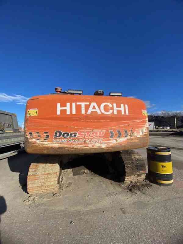 Hitachi zaxis 200 - foto 2