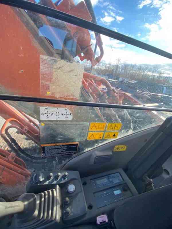 Hitachi zaxis 200 - foto 9