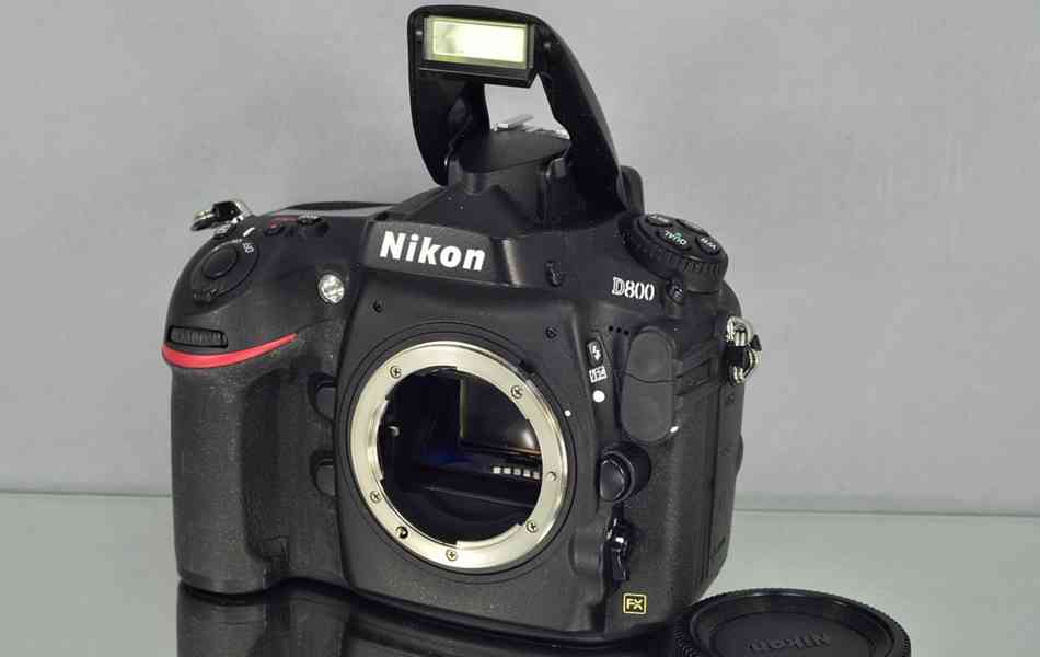 Nikon D800 *Foceno je 25 700 fotek* - foto 3