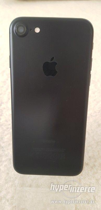 Apple iPhone 7 128GB Black, se zárukou - foto 5