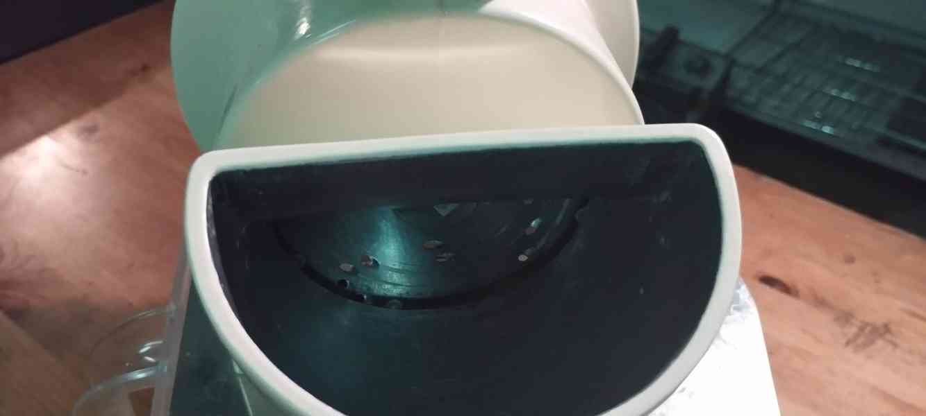 Podnosy nové, laminátové, bílé - foto 6