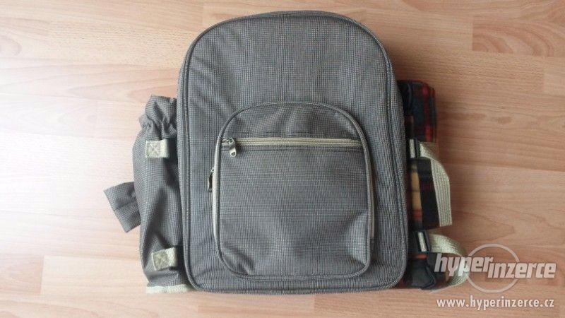 batoh na piknik pro 4 osoby - foto 1