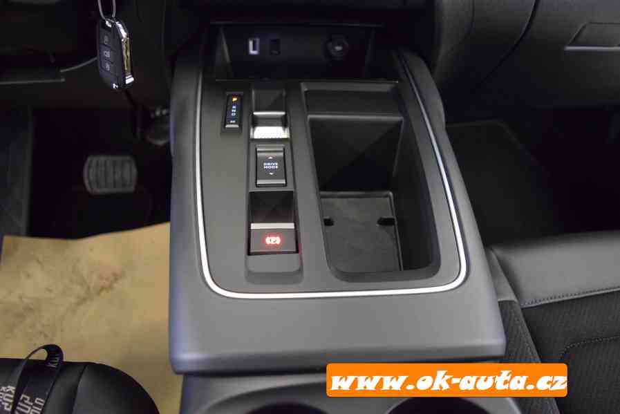 Citroën C5 Aircross 1.5 BLUEHDI EAT8 LIVE 63 000 km 2023-DPH - foto 15