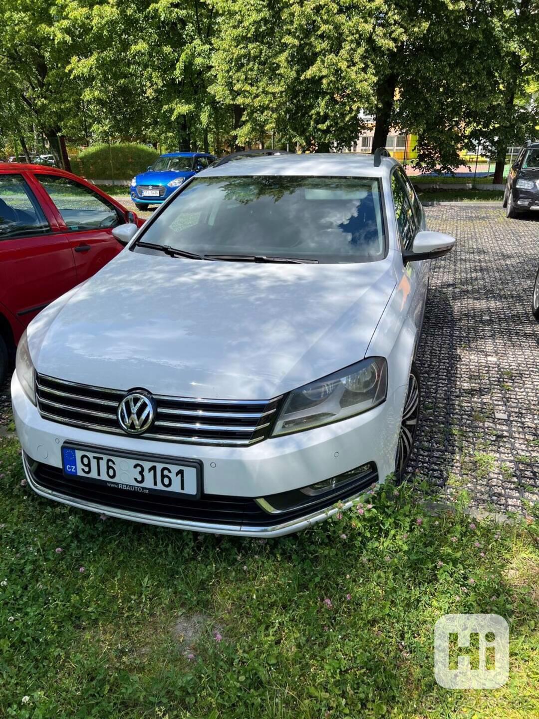 VW Passat B7 1.4 EcoFuel 110kW Combi  - foto 1