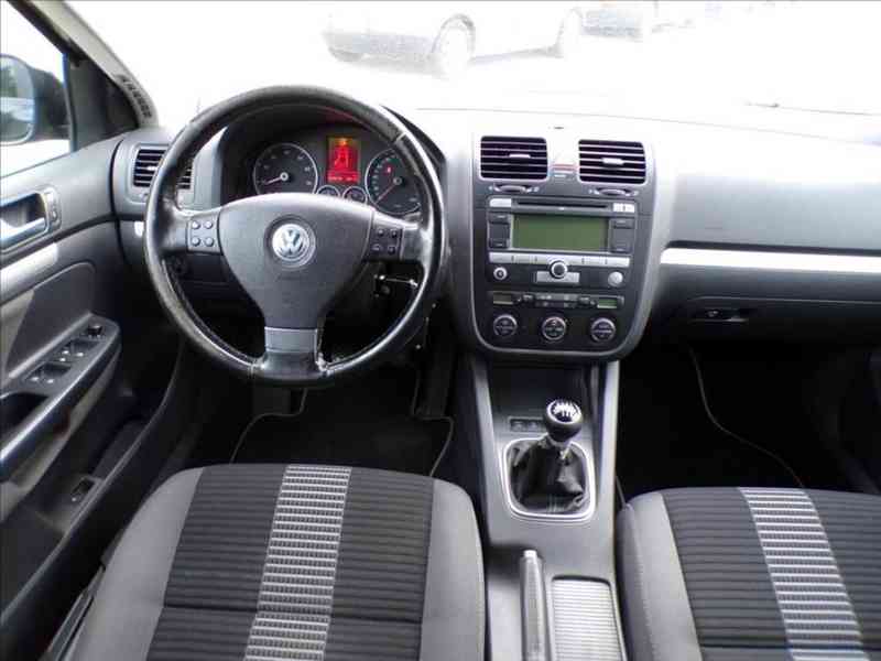 Volkswagen Jetta 1,4 TSI-HNED ODJÍŽDÍTE - foto 5