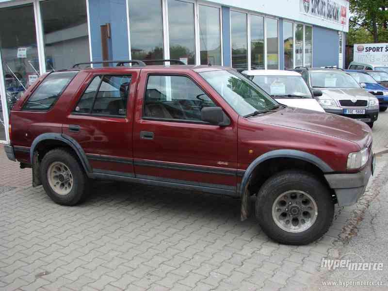 Opel Frontera 2.4i (r.v.1992) - foto 2