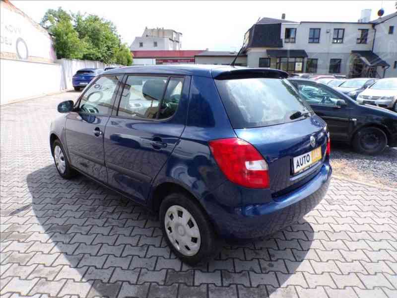 Škoda Fabia 1,2 HTP AMBIENTE-HNED ODJÍŽDÍTE - foto 3