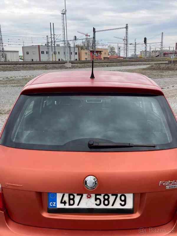 Škoda Fabia 1,2   HTP 44 kW, AMBIENTE, nová STK - foto 11