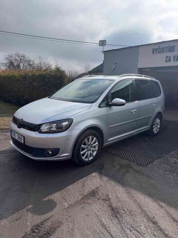 Volkswagen Touran 2,0   2014 DSG 130 kW - foto 4