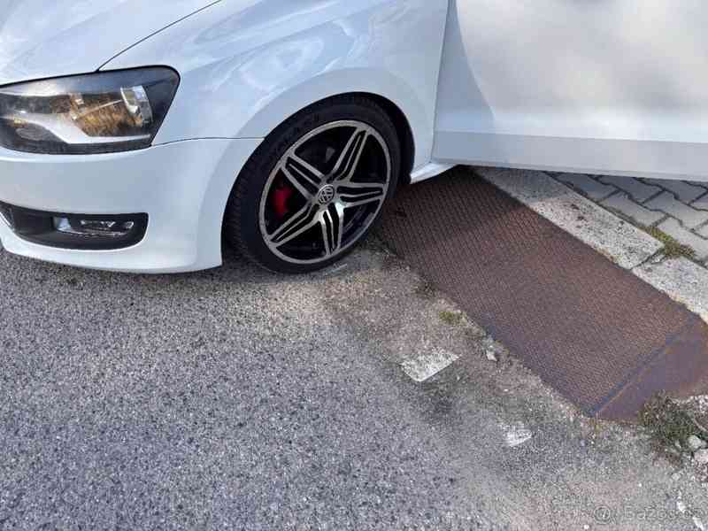 Volkswagen Polo 1,6   Tdi - foto 4