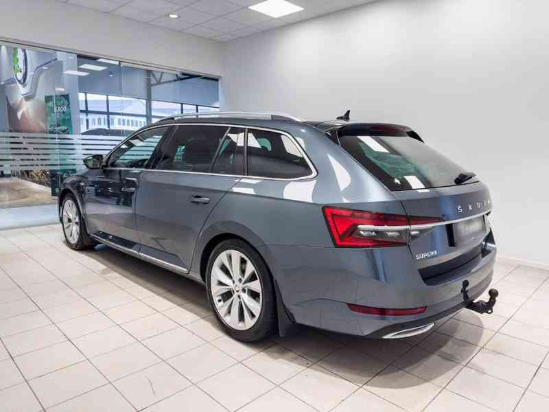 Škoda Superb Combi 2.0 TDI 190 k 4×4 DSG - foto 8