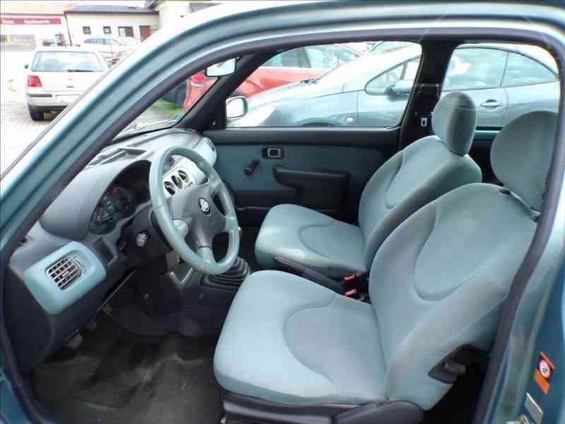 Nissan Micra 1,0 16V KLIMA,POSILOVAČ ŘÍZENÍ - foto 7