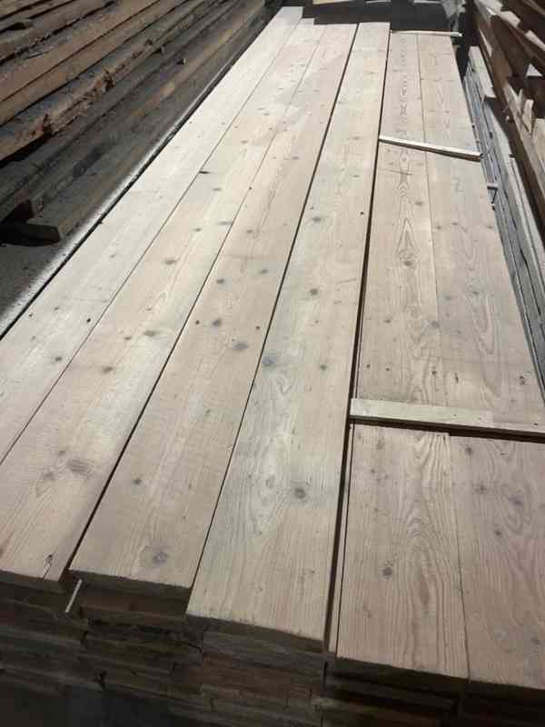 Stará podlahová prkna - foto 6