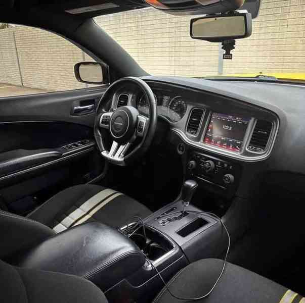 Dodge charger 2012 - foto 1