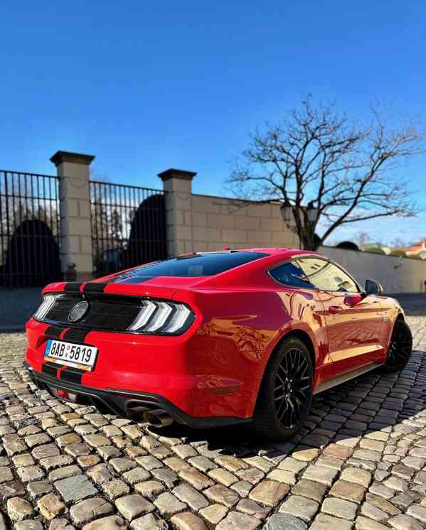 Ford Mustang, FORD Mustang Fastback 5.0  - foto 25