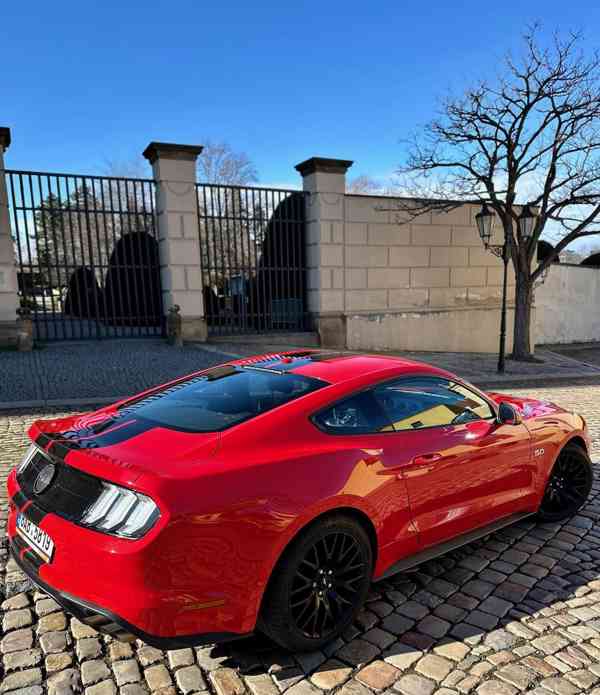 Ford Mustang, FORD Mustang Fastback 5.0  - foto 26