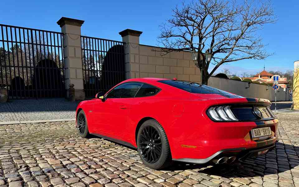 Ford Mustang, FORD Mustang Fastback 5.0  - foto 8