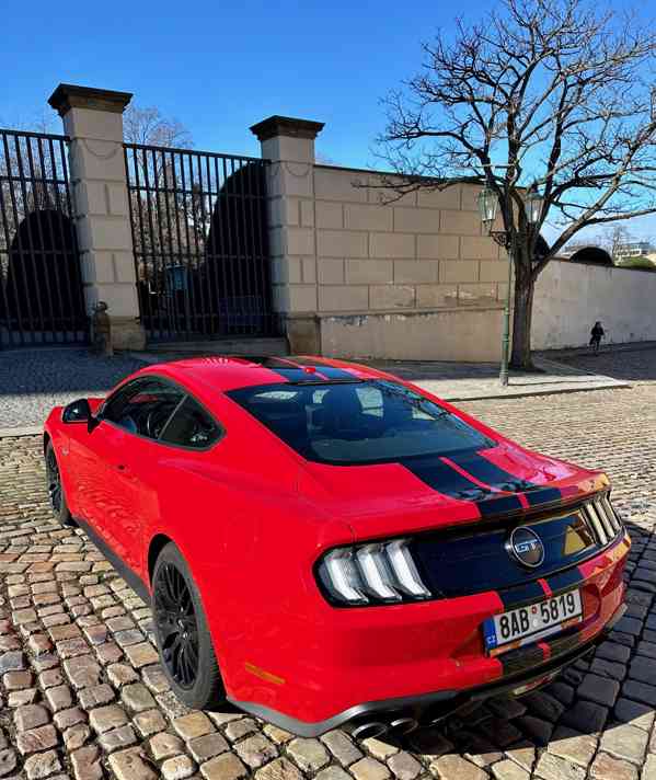 Ford Mustang, FORD Mustang Fastback 5.0  - foto 7
