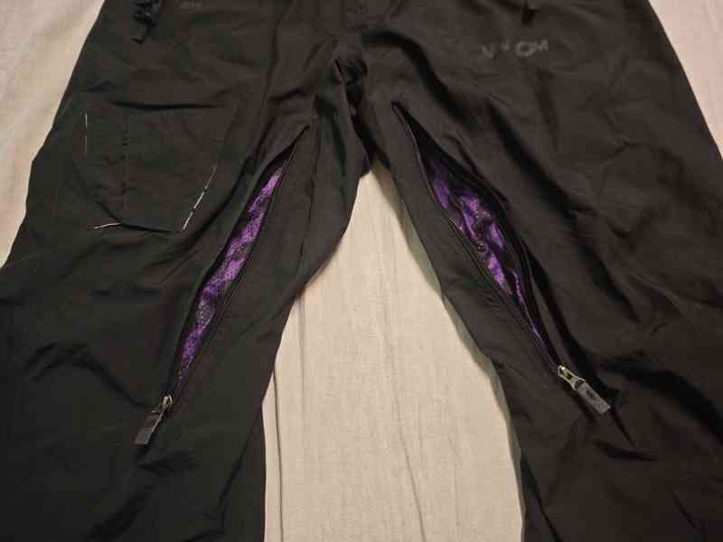 Prodám NOVÉ SNB kalhoty Volcom GORE-TEX, vel. L - foto 7