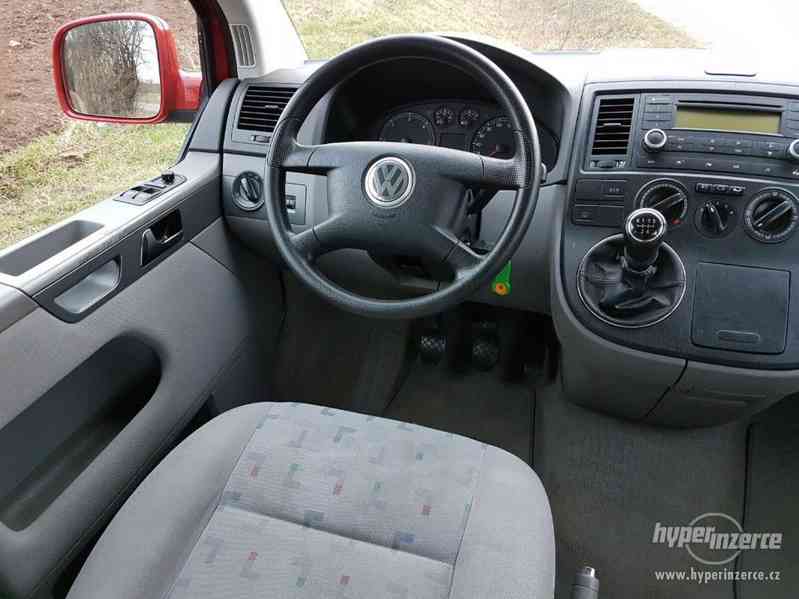 Volkswagen T5 Multivan 1.9 TDI 77kW - foto 12