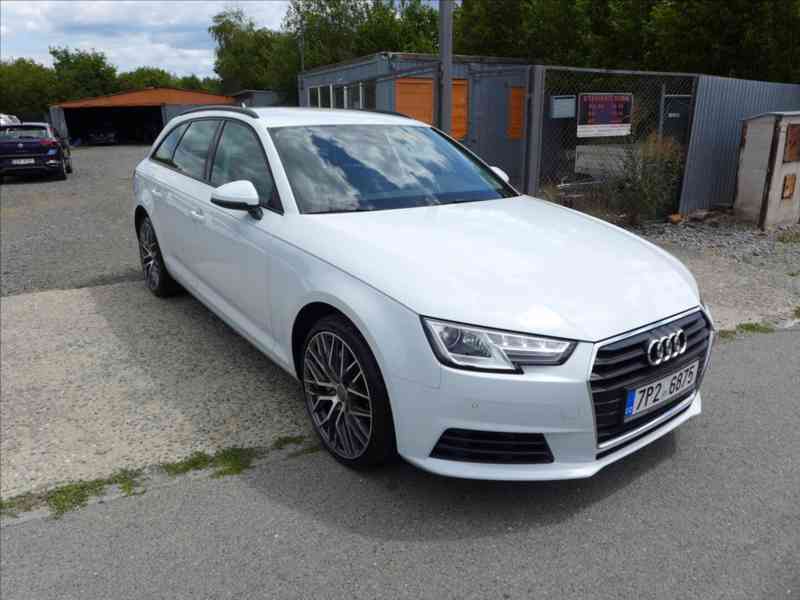 Audi A4 2,0 TDI 140KW, NAVI, VÝHŘEV - foto 2